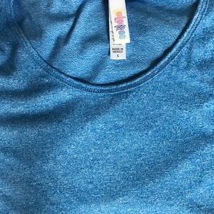 LuLaRoe Small Perfect T